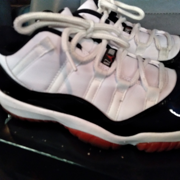 jordan bred 11 concord